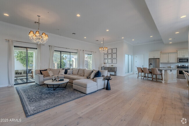 Building Photo - 10532 N 79th St Rental