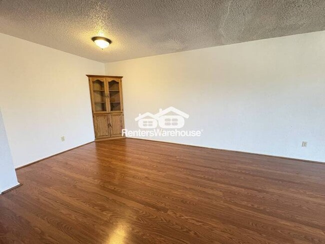 MOVE IN READY - DALLAS - 2BEDS 1BATH - MOVE IN READY - DALLAS - 2BEDS 1BATH Unidad 204 Rental