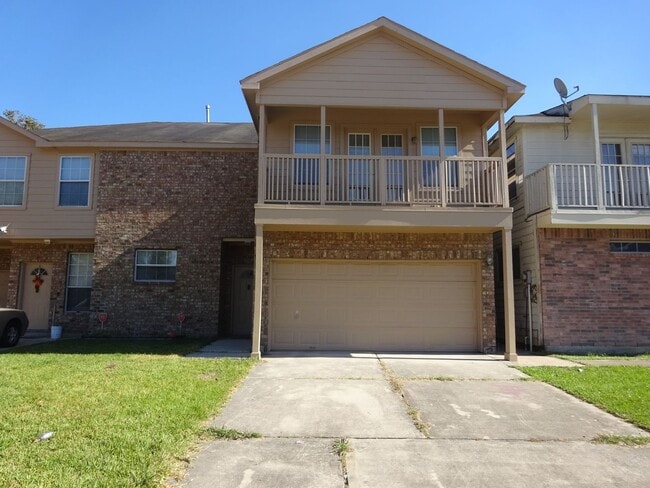 Building Photo - For Lease | 3 Bed, 2 Bath | 1,797 Sq Ft | ... Rental