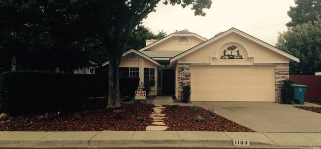 Photo - 1103 Meadowlark Dr