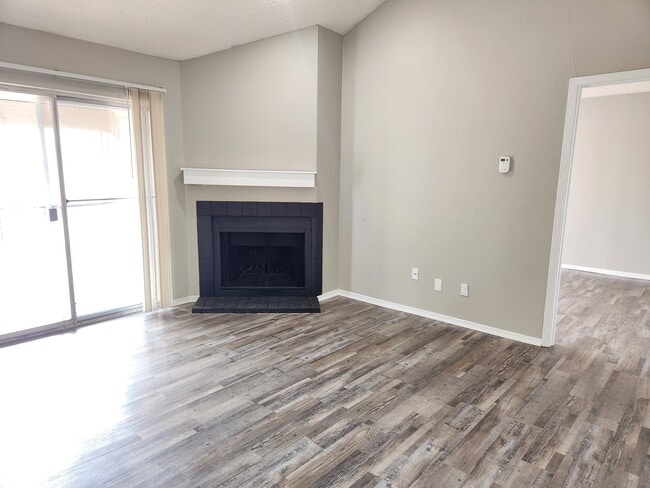 Photo - Curry Junction Apartments