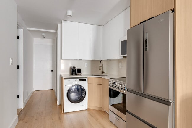 Photo - 940 1st Ave Unit FL4-ID2212