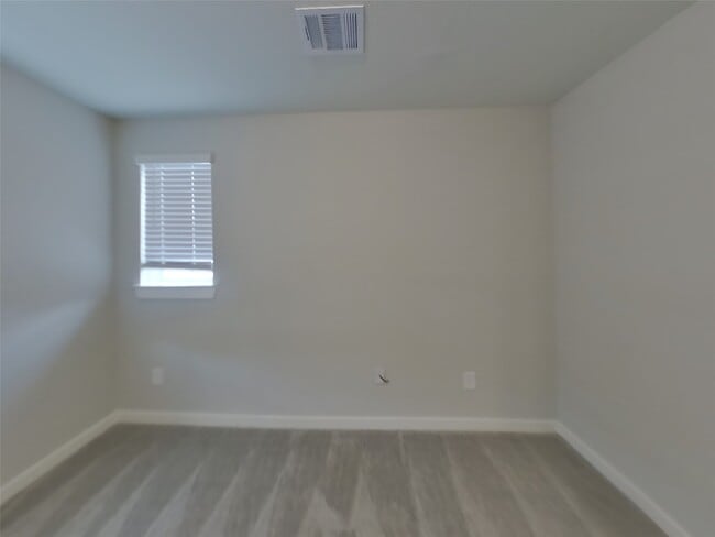 Photo - 9835 Willow Creek Commerce Dr