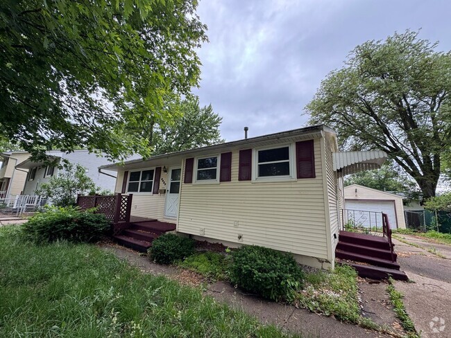 Building Photo - Lovely 3-bedroom Home!