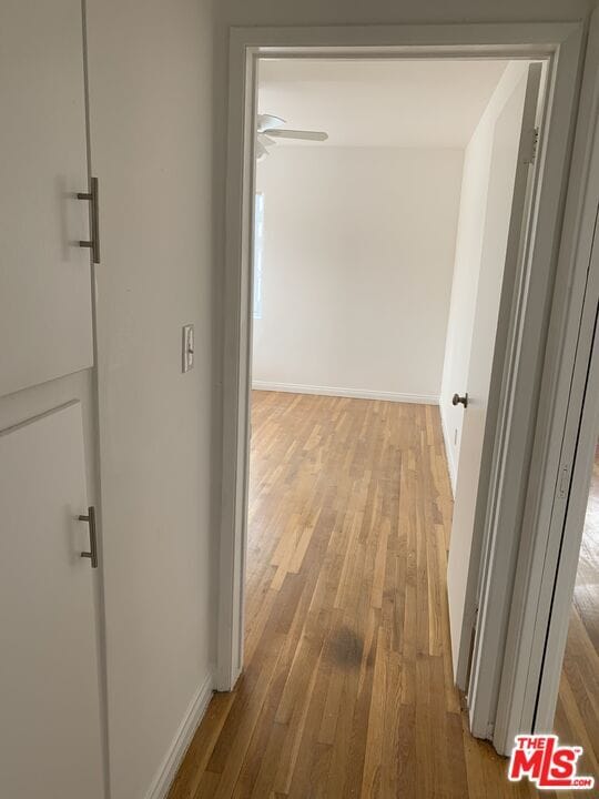 Photo - 1139 S Holt Ave Unidad 3