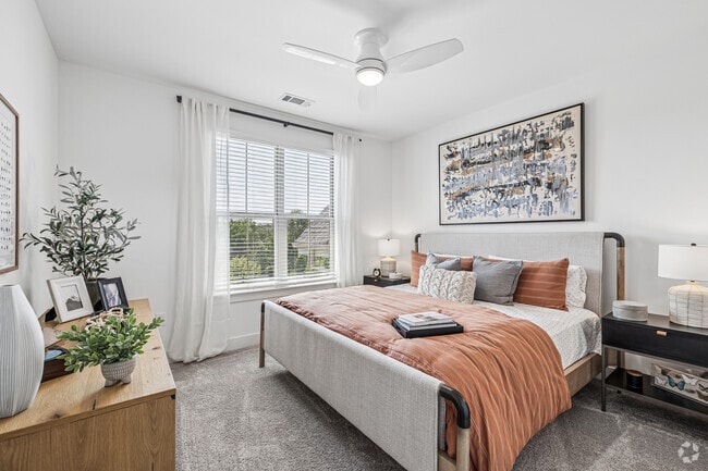 2BR, 2BA - 1,084SF - Second Bedroom