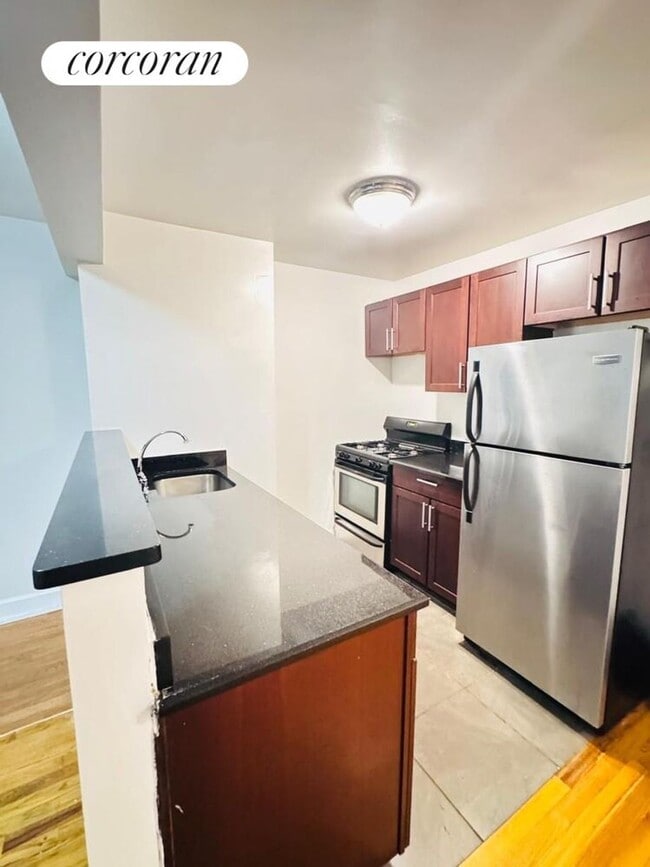 Building Photo - 99 Lafayette Ave Rental
