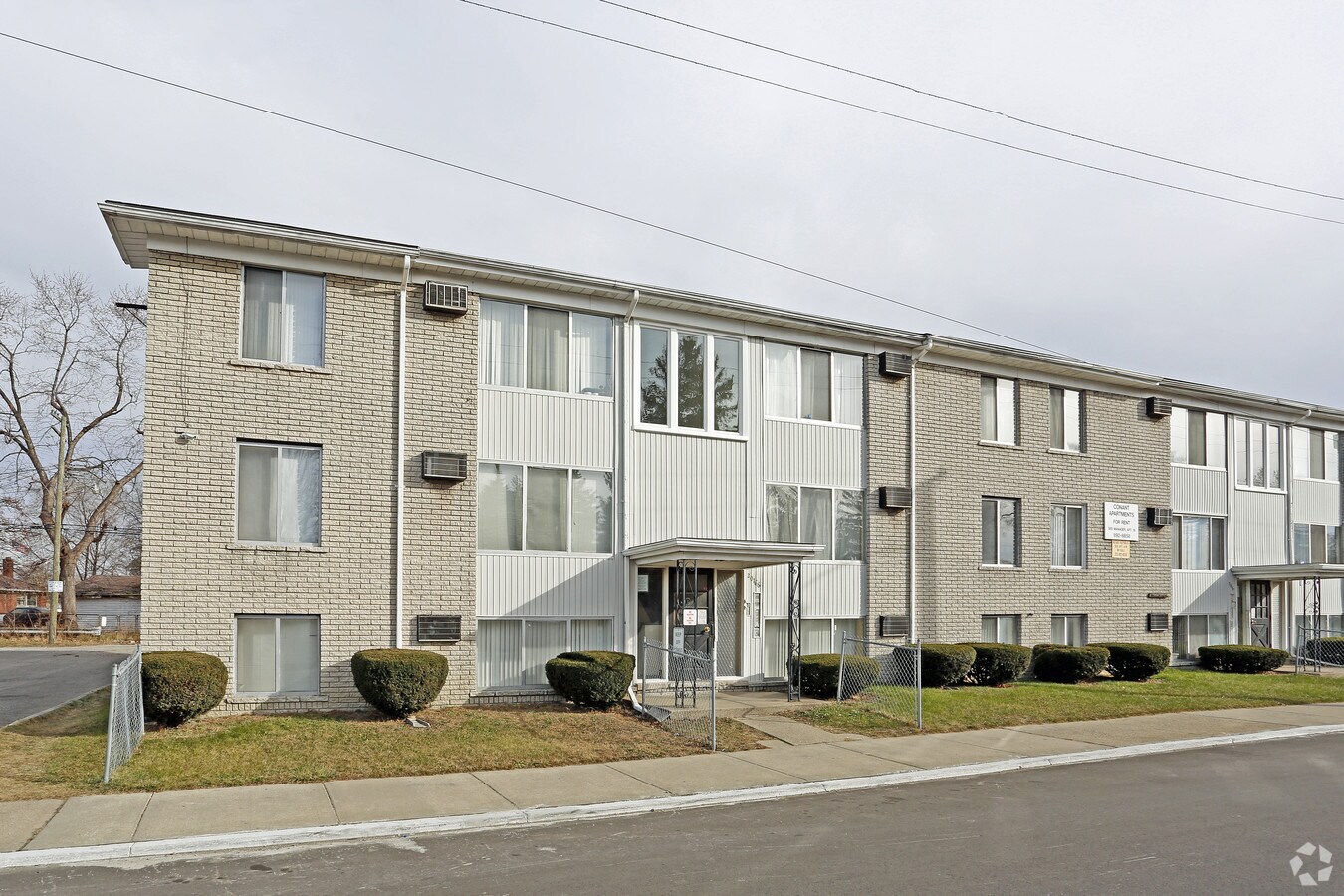 Conant Apartments - Conant Apartments
