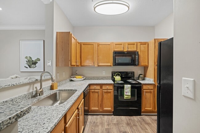 Building Photo - Hawthorne at the Meadows