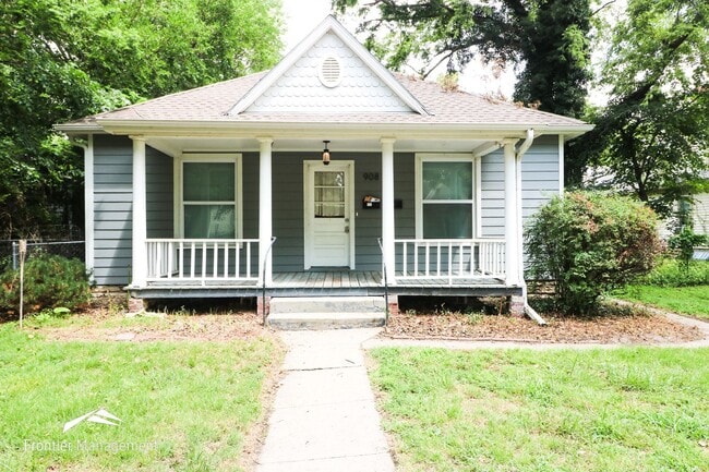 Building Photo - 908 Leavenworth St Unit A