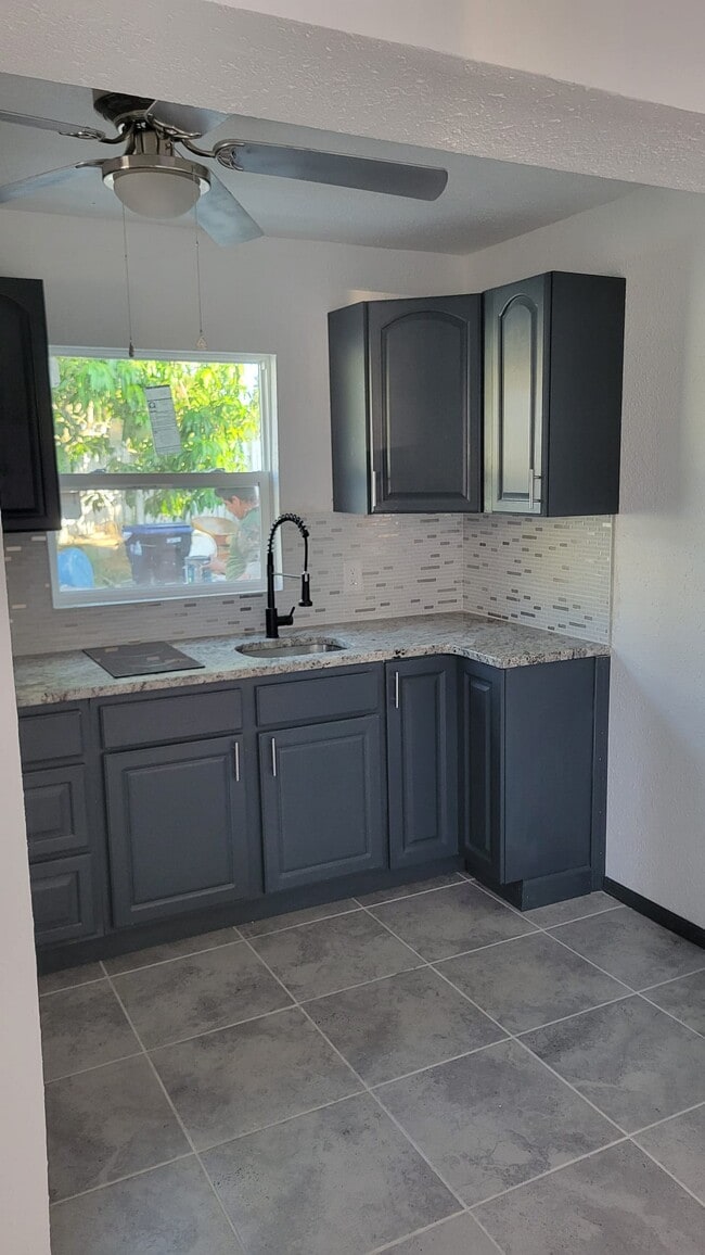 Photo - 117 Chicago Woods Cir Unidad 3
