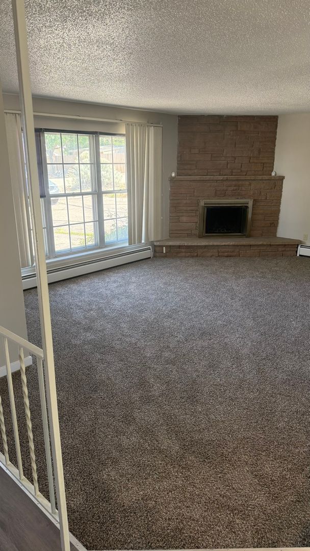 Photo - 547 Greenwood Dr