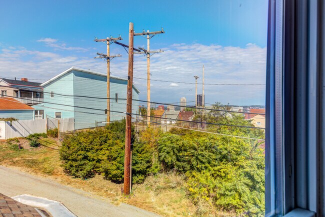 Photo - 29 - 21 Mt Oliver Unidad Apt 2