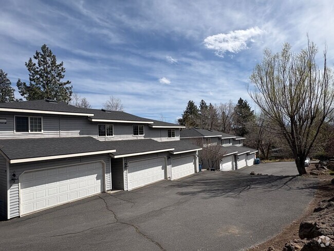 Building Photo - 1700nw9 Unit 1 Rental