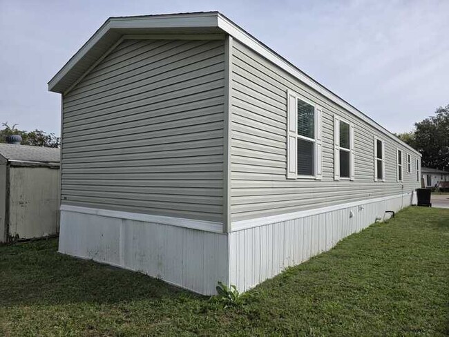 Photo - 1809 SW 12th St