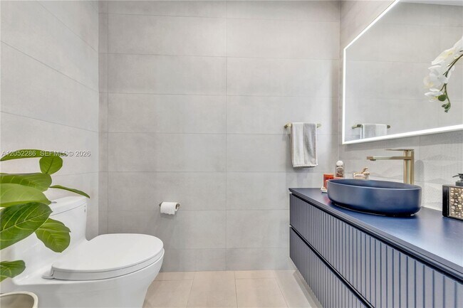 Photo - 60 SW 13th St Unit 2216