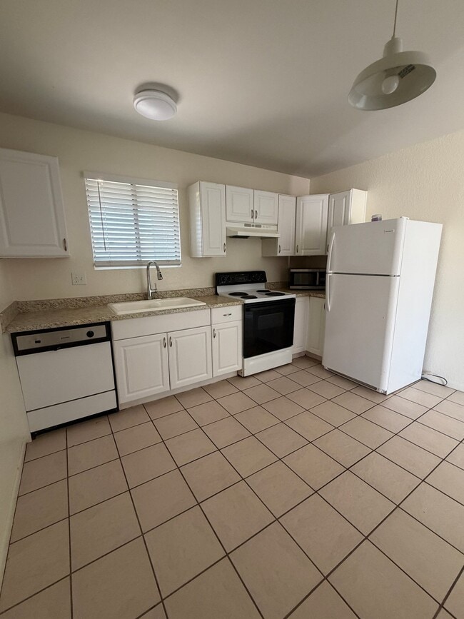 Photo - 1420 E Brown St Unidad C