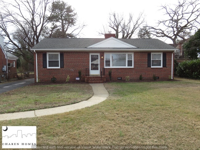 Building Photo - 1909 S Battery Dr