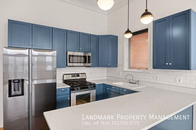 Photo - 1755 N Artesian Ave Unit Unti 3