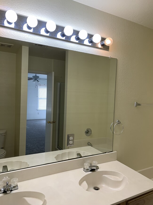 Photo - 4838 Orchard Ridge Dr