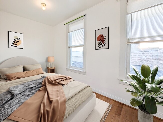 Photo - 2025 W Coulter St