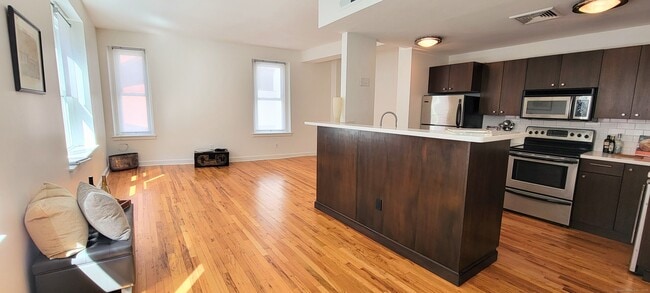 Photo - 125 Washington St Unidad APT 205