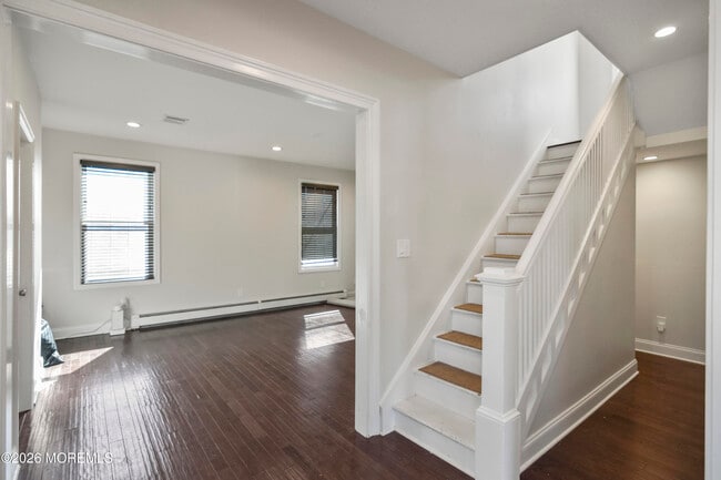 Photo - 108 Morris Ave