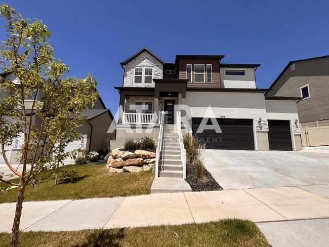 Building Photo - 909 Sagehill Dr