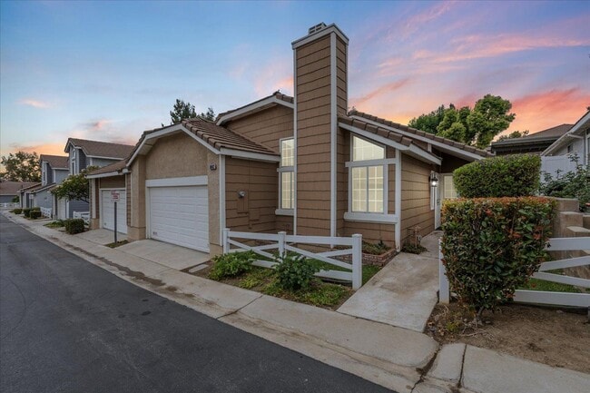 Building Photo - 6642 Brighton Pl