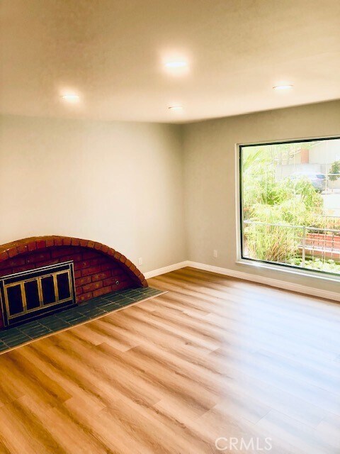 9744 Avenida Monterey