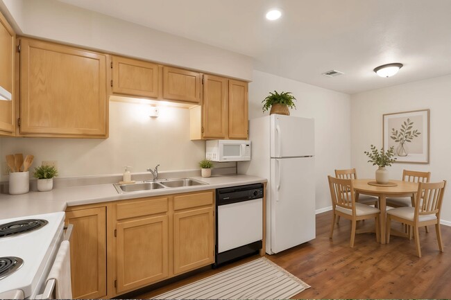 Kitchen - Mexico Meadows Apartments