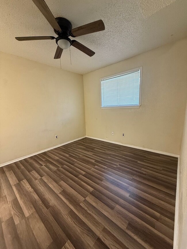 Photo - 1601 E Central Texas Expy Unidad 124