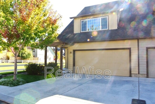Photo - 2885 SW Indian Cir