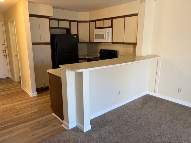 Photo - 4BR/2BA Near Virginia Tech | Bus Route, Laundry In-Unit