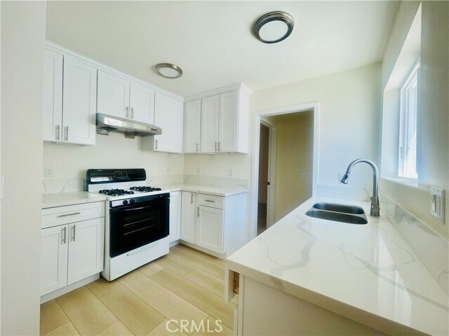 65 E Forest Ave