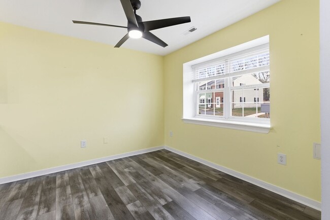 Photo - Lovely 3 BR/1.5 BA Townhome in Glen Burnie!