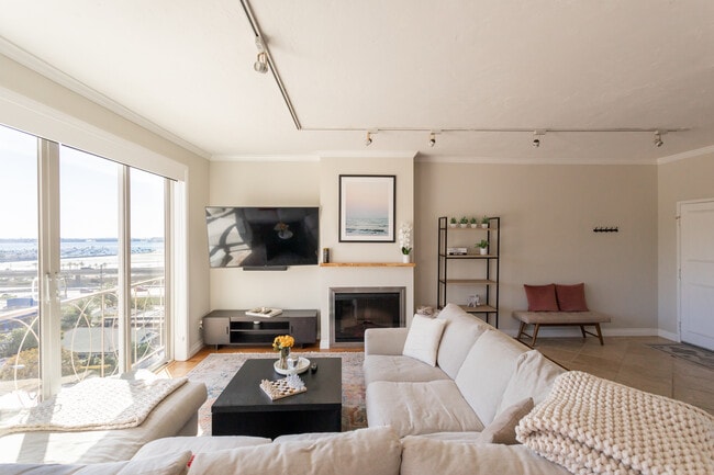 Photo - 3217 Columbia St Unit 8