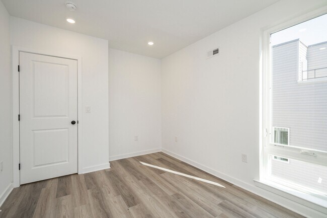 Photo - 1514 Master St Unidad A2