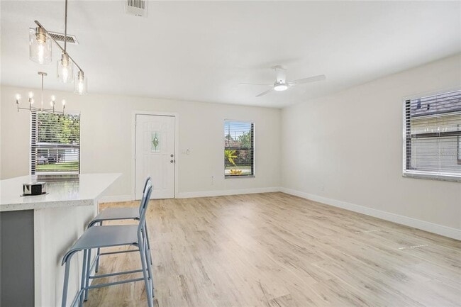 Photo - 1404 Davidson St