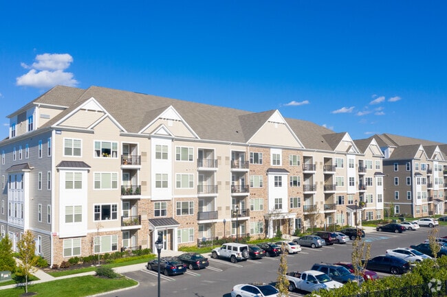 Woodmont Townsquare