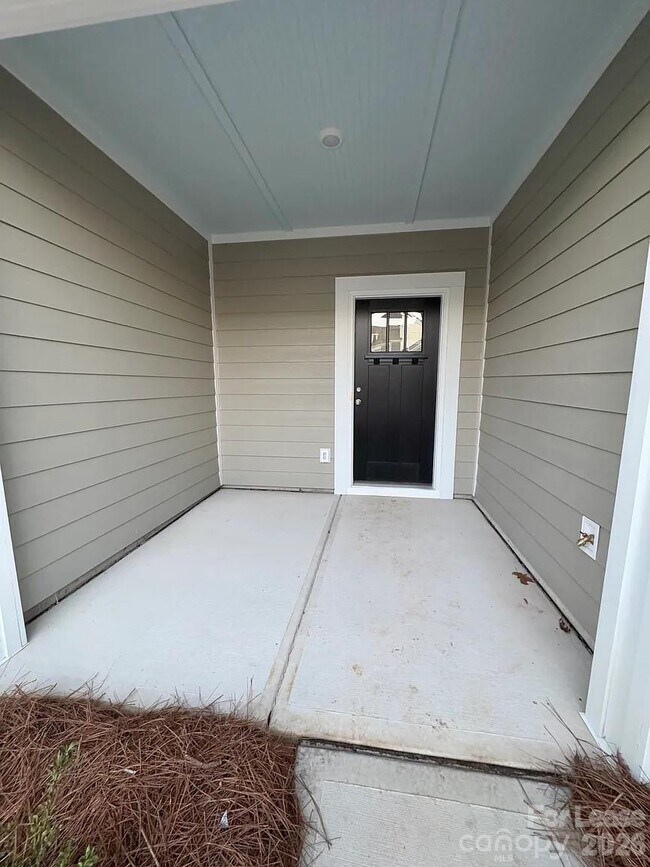 Photo - 5012 Falstone Dr