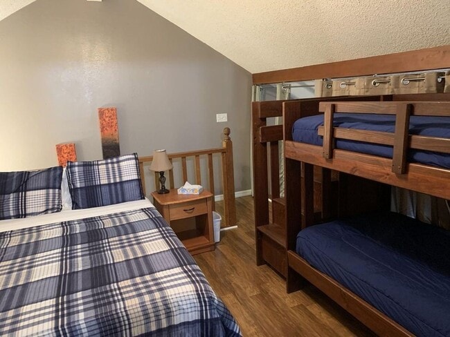 Photo - Recently Renovated Furnished 2 Bedroom 2 Bath Apartment in Branson MO