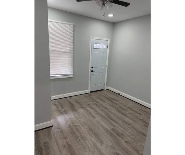 Photo - 615 N Rosedale-BC AVAILABLE $550 BC Unit BC AVAILABLE $550 BC