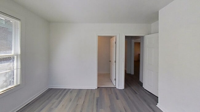 Photo - 507 Marianna St