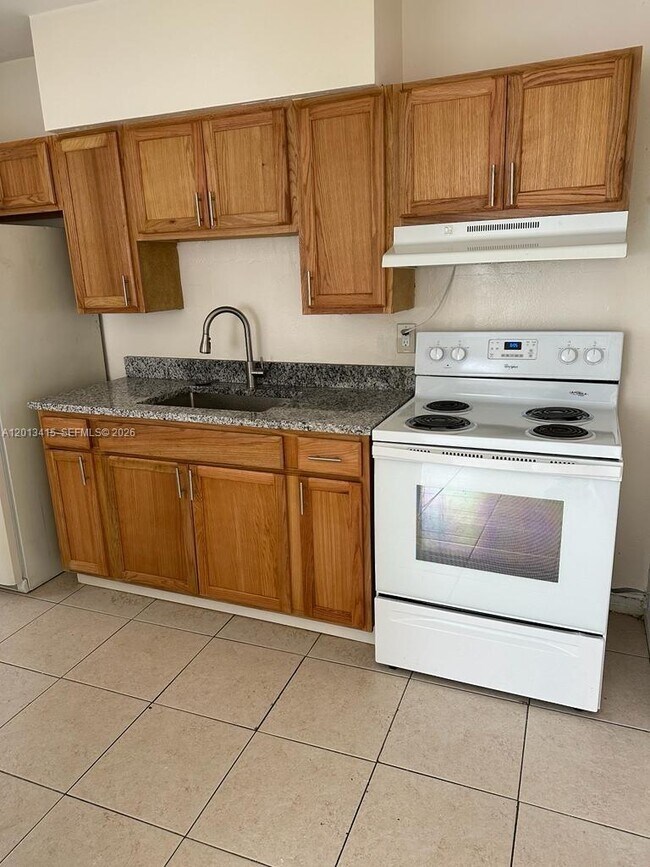 Photo - 756 NW 5th St Unit 1S