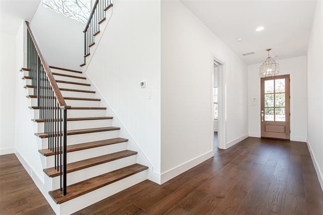 Photo - 1107 Mt Auburn Ave