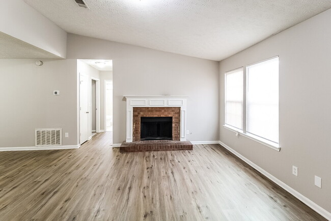 Photo - 2357 Deep Shoals Cir