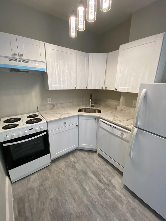 Photo - 1082 Commonwealth Ave Condo