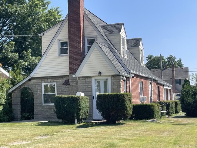 Building Photo - 40 6th Ave Rental