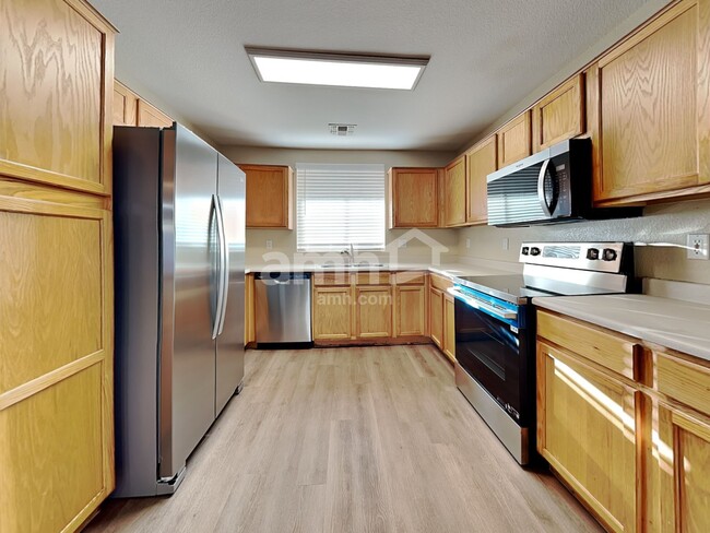 Photo - 2605 S Devonna Ln